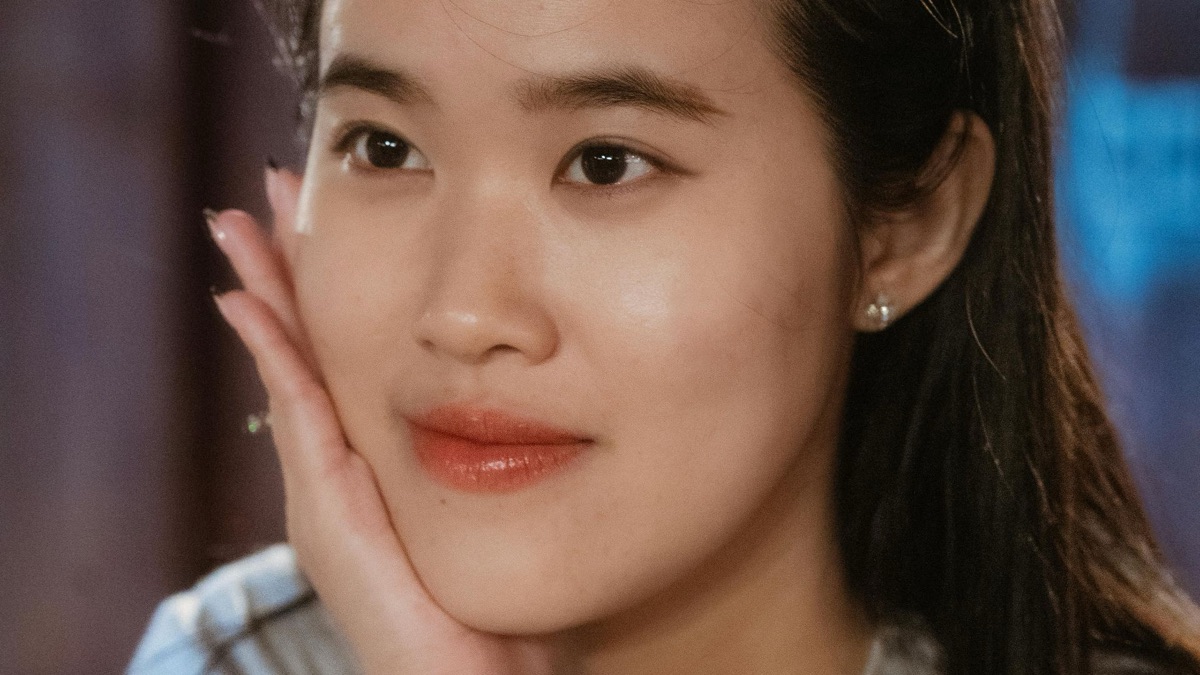 5 Everyday Mistakes That Destroy Your Skin