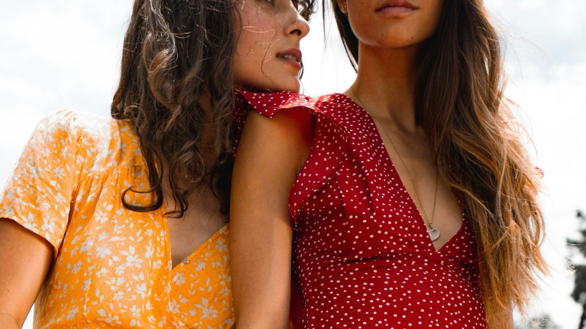 5 Summer Essentials Every Woman Needs In Her Closet